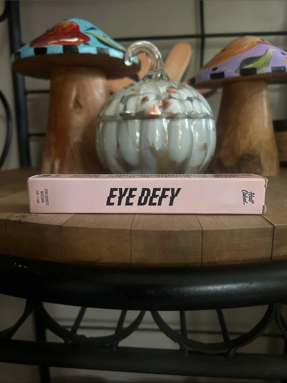 Eye Defy Eyeliner — HUDA BEAUTY Pink Box